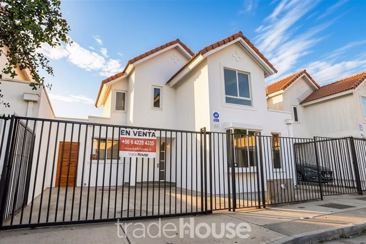 Casa en venta de 3 dorm. en Coquimbo