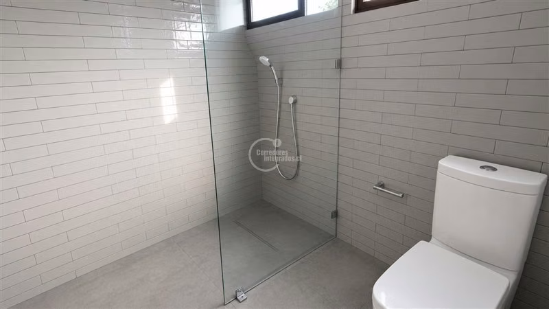 Sector C Alemana casa 3d estar piscina Vitacura 272/450m2 fm - Imagen 12