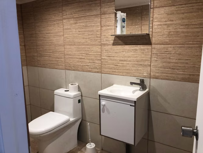 Arriendo a Estudiantes Casa Amueblada - Imagen 5