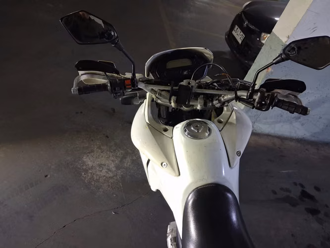 Se vende Honda XRE300 2014