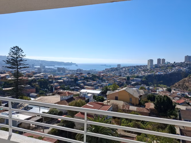 Departamento con vista panoramica a la bahia