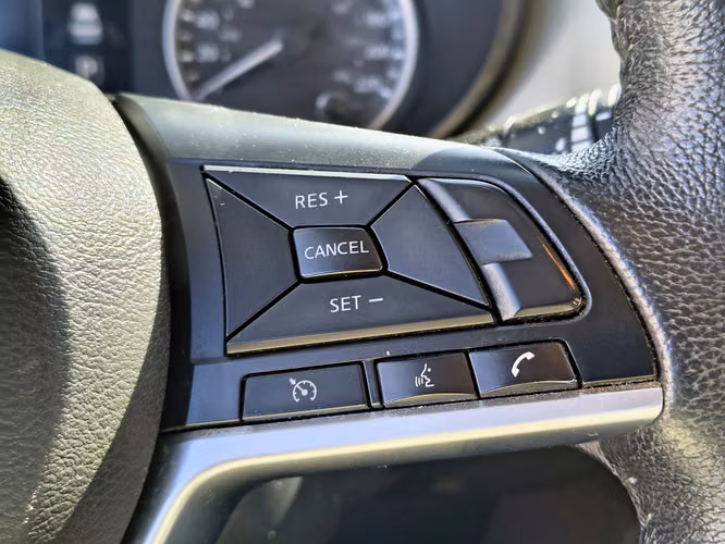 NISSAN VERSA 2021 - Imagen 14