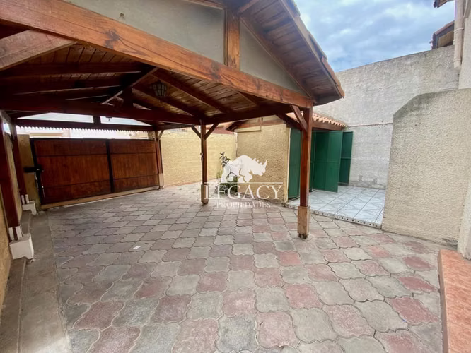 Casa en Condominio, San Joaquín