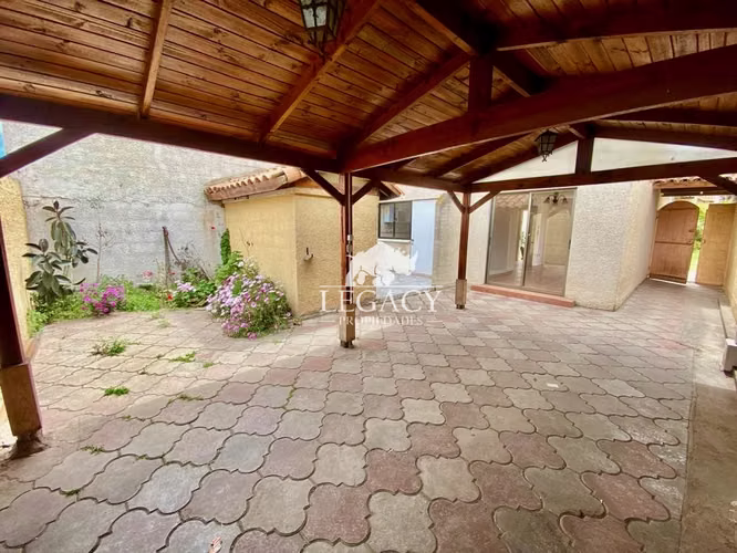 Casa en Condominio, San Joaquín