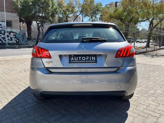 PEUGEOT 308 ACTIVE PACK PURETECH 130 PRS - 2021 | 4305