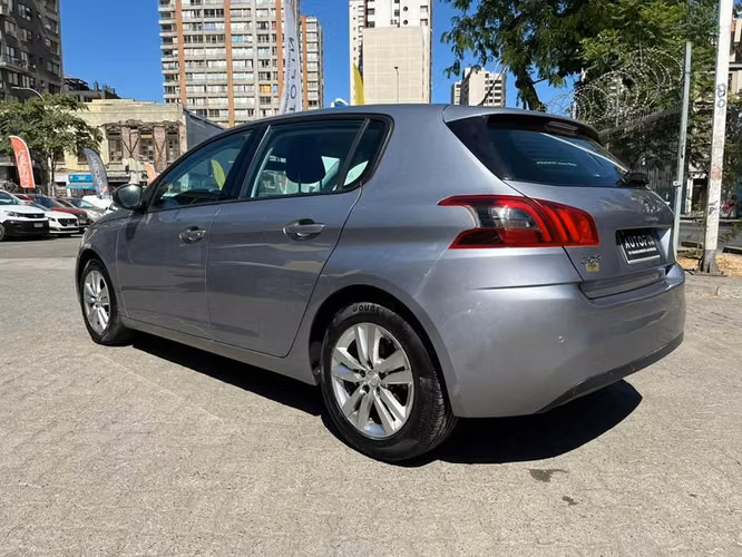 PEUGEOT 308 ACTIVE PACK PURETECH 130 PRS - 2021 | 4305