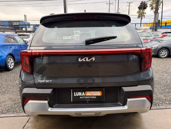 KIA SONET 2025
