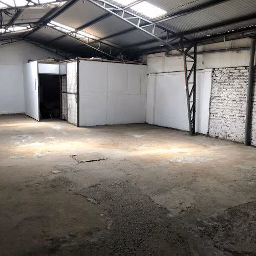 Local Comercial y Galpón en Arriendo. Santiago Centro. - Imagen 6