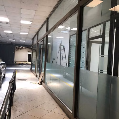 Local Comercial y Galpón en Arriendo. Santiago Centro. - Imagen 2