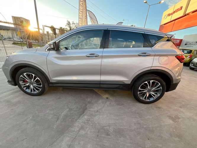 GEELY COOLRAY AT 1.5