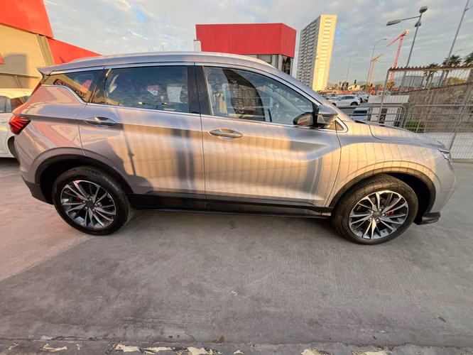 GEELY COOLRAY AT 1.5