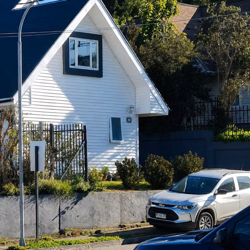 Hermosa Casa en Los Alpes-Puerto Varas-Cerca de Colegios - Imagen 12