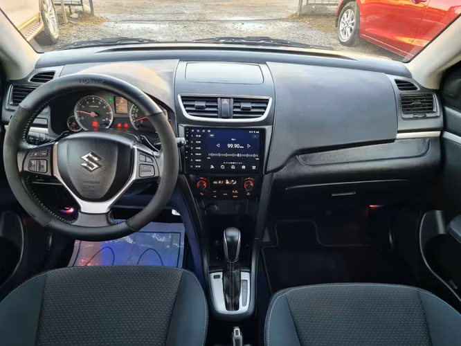 Suzuki Swift 2015