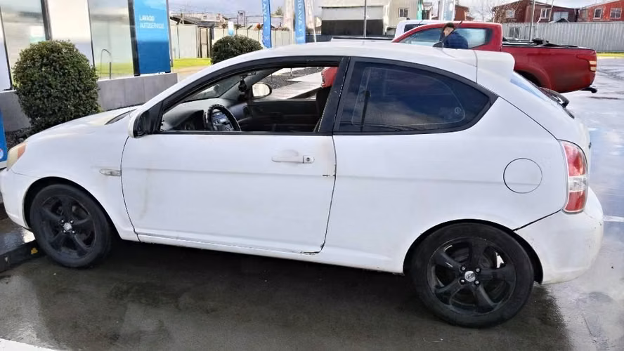 Hyundai accent 2008