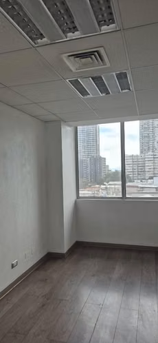 Venta oficina  Metro San Alberto Hurtado