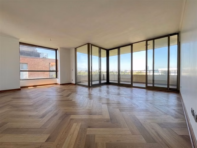 VENDE Agustín del Castillo / Parque Bicentenario / Vitacura