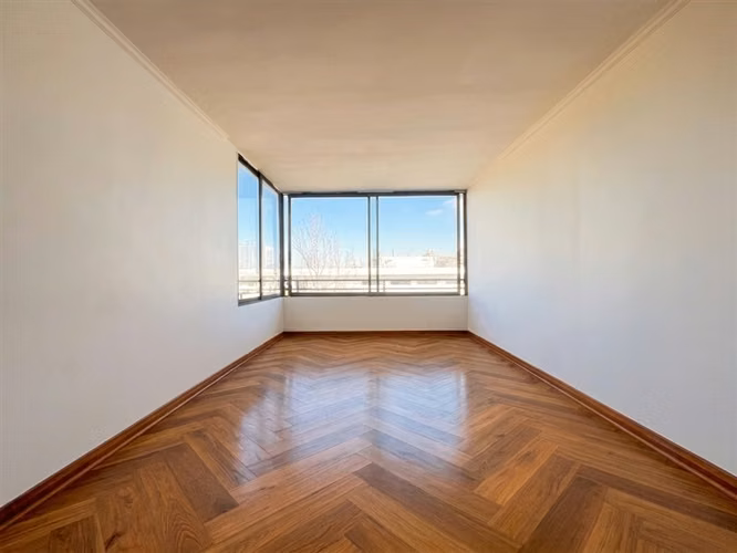 VENDE Agustín del Castillo / Parque Bicentenario / Vitacura