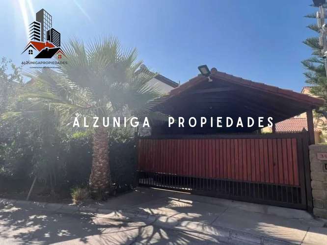 Casa 4D+3B en Venta | Valle Lo Campino (180486)