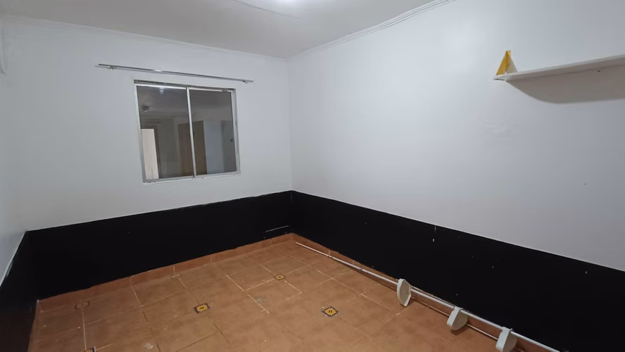 CASA 4 DORMITORIOS CALLE MONTEGRANDE