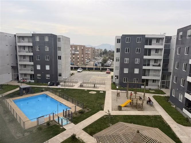 Arriendo depto 3 dorm. en Lo Campino Quilicura, piscina
