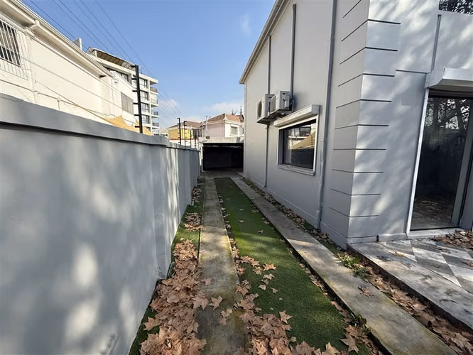 Oficina en arriendo en Providencia