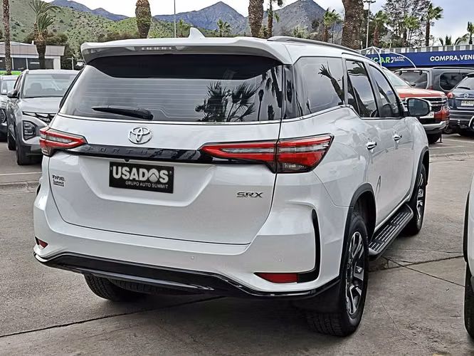 TOYOTA FORTUNER 2026