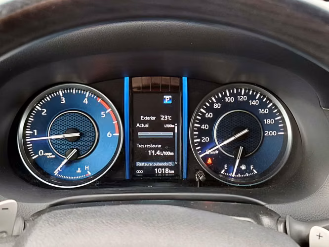 TOYOTA FORTUNER 2026