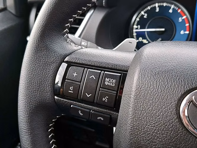 TOYOTA FORTUNER 2026