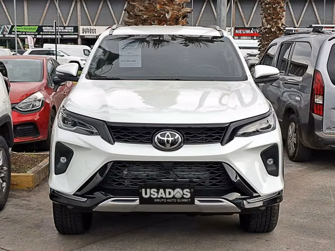 TOYOTA FORTUNER 2026