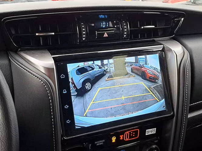 TOYOTA FORTUNER 2026