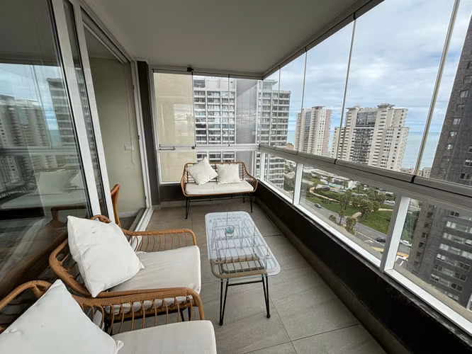 Arriendo Exclusivo Depto. en Costa de Montemar | 3D + 2B y 2 Estacionamientos