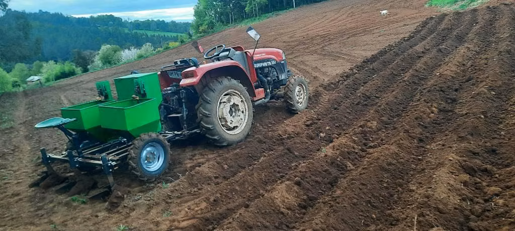 Se vende tractor europard 354
