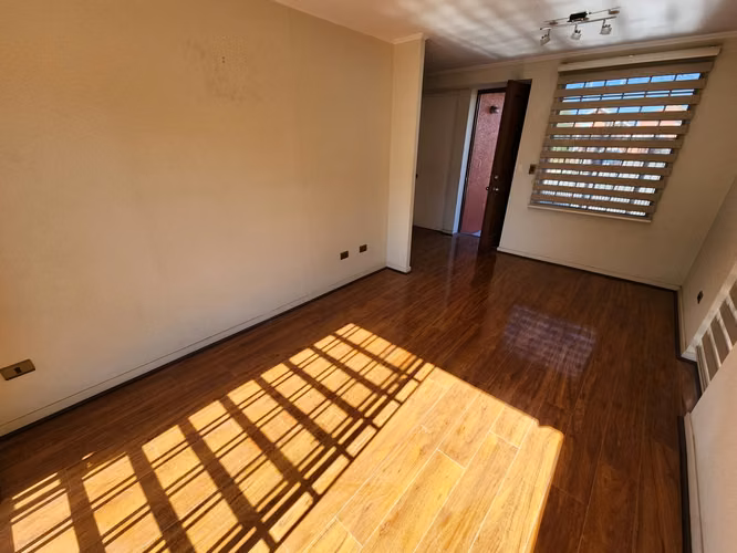 Arriendo casa 76m2, 3 dormitorios, suite, Los Prados de Nos, San Bernardo
