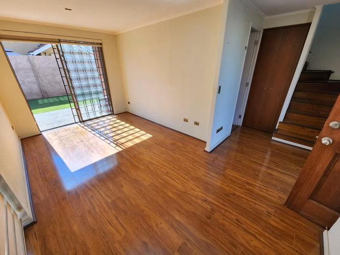 Arriendo casa 76m2, 3 dormitorios, suite, Los Prados de Nos, San Bernardo