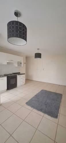 Departamento en segundo piso, condominio Estrella del norte II. Quilpuè.