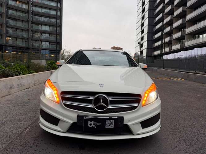 MERCEDES-BENZ A200 BLUEEFFICIENCY 2016