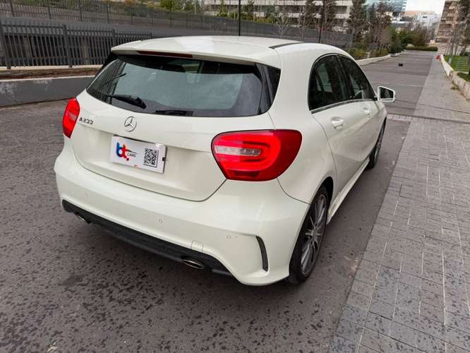 MERCEDES-BENZ A200 BLUEEFFICIENCY 2016