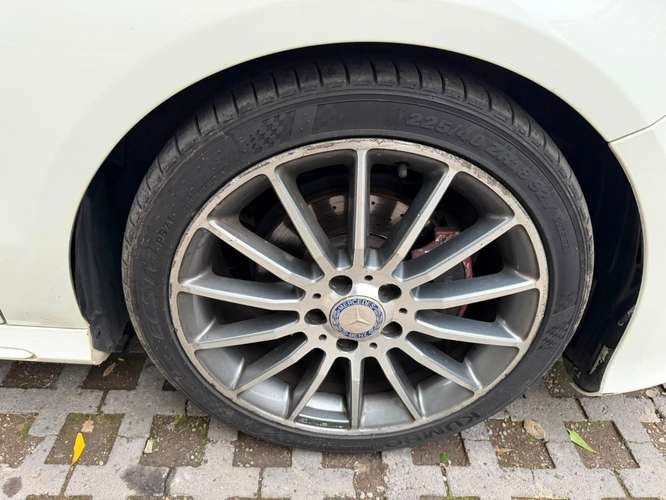 MERCEDES-BENZ A200 BLUEEFFICIENCY 2016