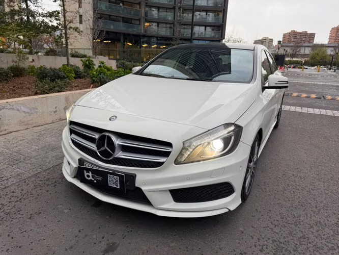 MERCEDES-BENZ A200 BLUEEFFICIENCY 2016