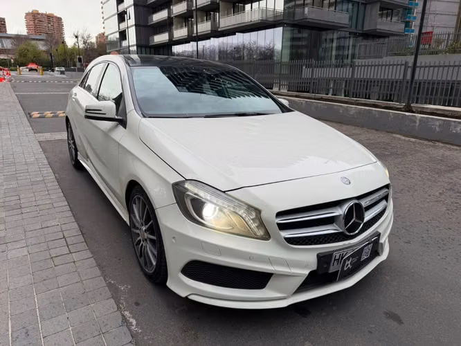 MERCEDES-BENZ A200 BLUEEFFICIENCY 2016