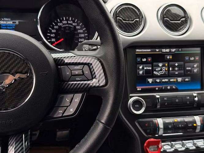 FORD MUSTANG  2016