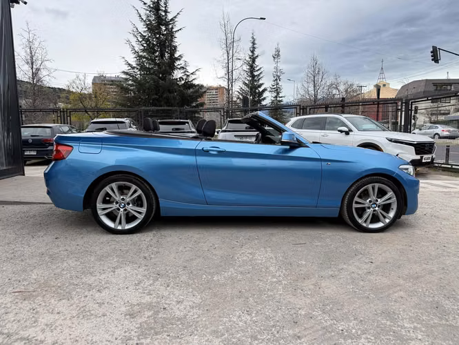BMW 220  2019 - Imagen 4