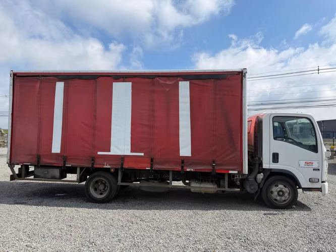 CHEVROLET NQR 919 2017