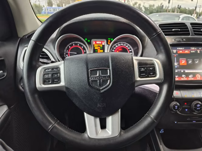 DODGE JOURNEY DODGE JOURNEY 2.4 SE AUT 2019