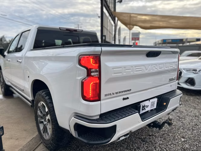 CHEVROLET SILVERADO 3.0 HIGH COUNTRY 4X4  2023