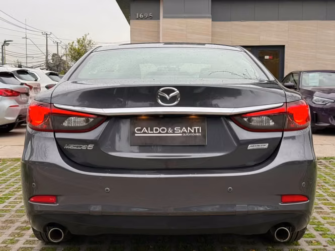 MAZDA 6 2.0 AT 2015 - Imagen 4