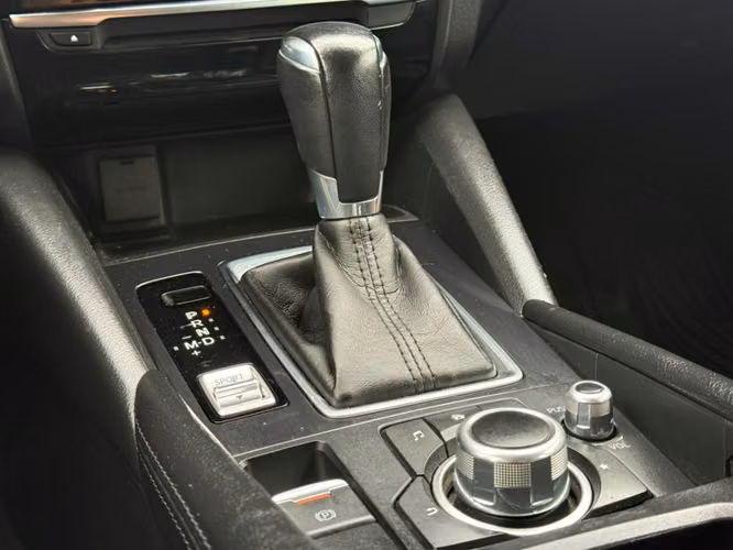 MAZDA 6 2.0 AT 2015 - Imagen 14