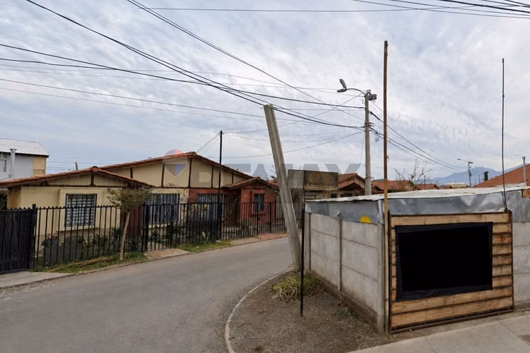 Casa en venta, en villa los tilos de rancagua