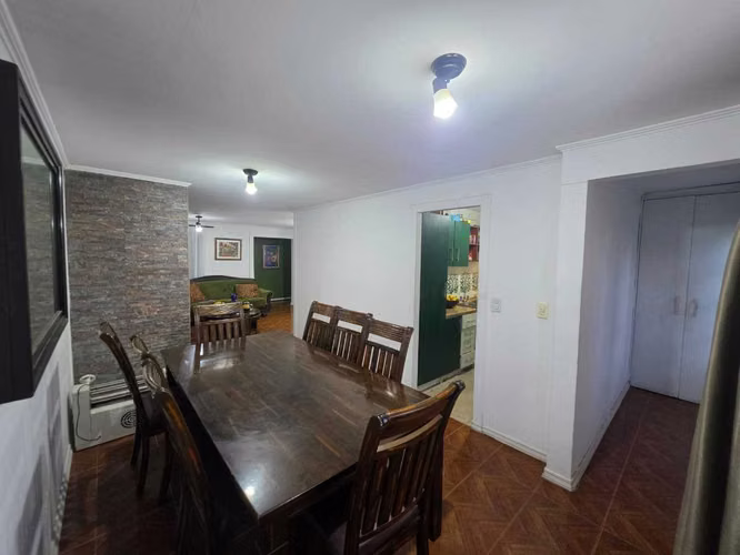 Hermosa Casa Esquina en Calera de Tango  (180504)