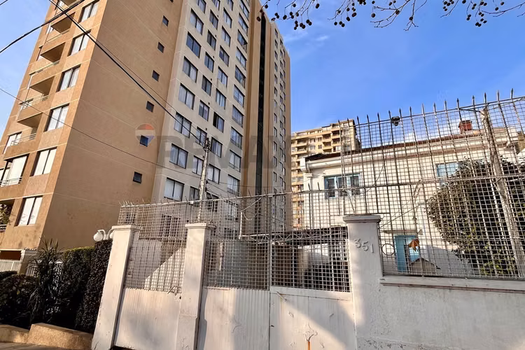 Gran casa a pasos de la universidad santa maría - Imagen 26